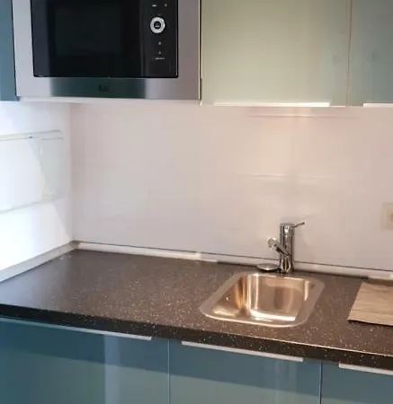 Beautiful On The Seafront Apartment *
